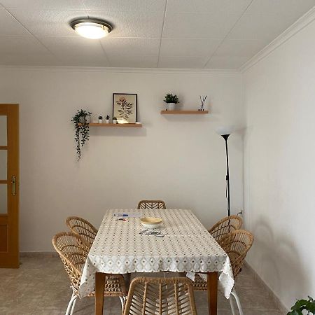 Cozy Apartment In Centre Of Alicante Near Plaza De Toros Eksteriør bilde
