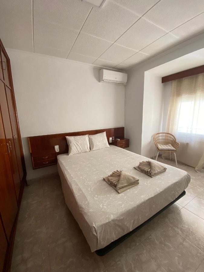 Cozy Apartment In Centre Of Alicante Near Plaza De Toros Eksteriør bilde