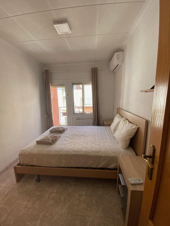 Cozy Apartment In Centre Of Alicante Near Plaza De Toros Eksteriør bilde