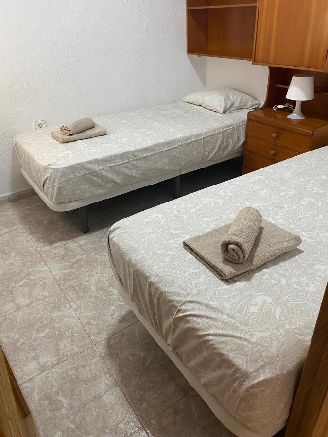 Cozy Apartment In Centre Of Alicante Near Plaza De Toros Eksteriør bilde