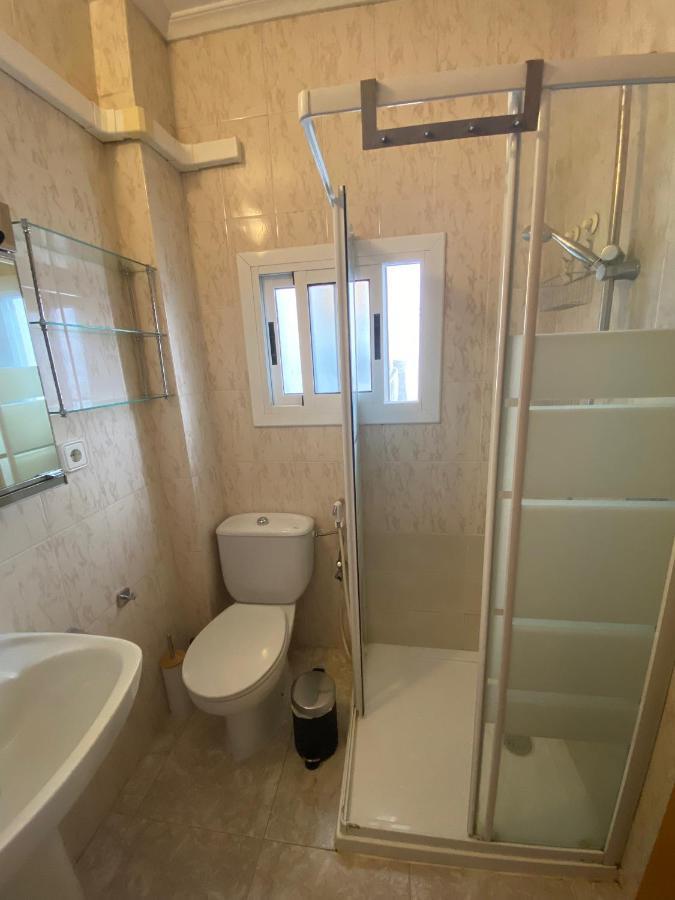 Cozy Apartment In Centre Of Alicante Near Plaza De Toros Eksteriør bilde