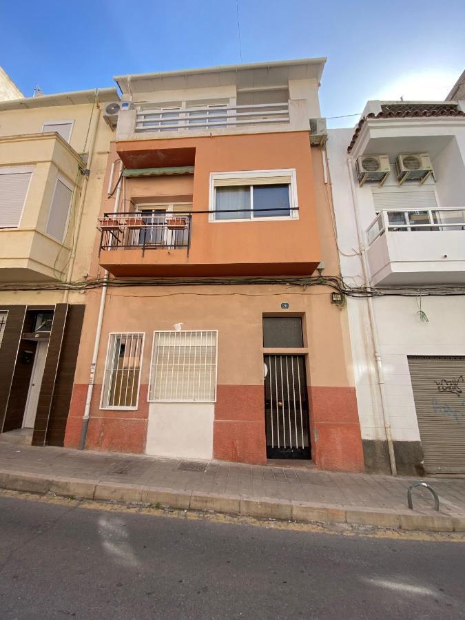 Cozy Apartment In Centre Of Alicante Near Plaza De Toros Eksteriør bilde