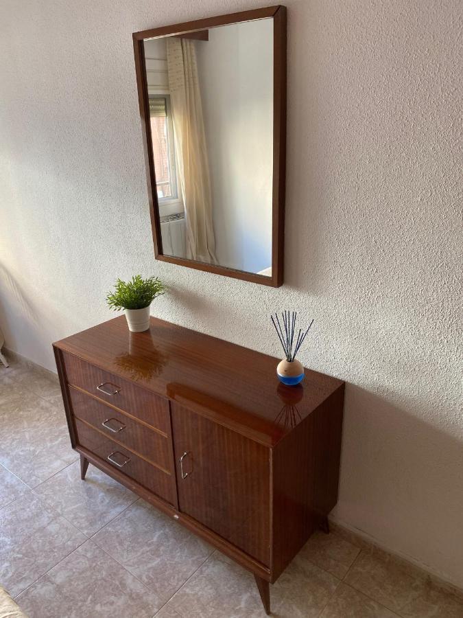 Cozy Apartment In Centre Of Alicante Near Plaza De Toros Eksteriør bilde