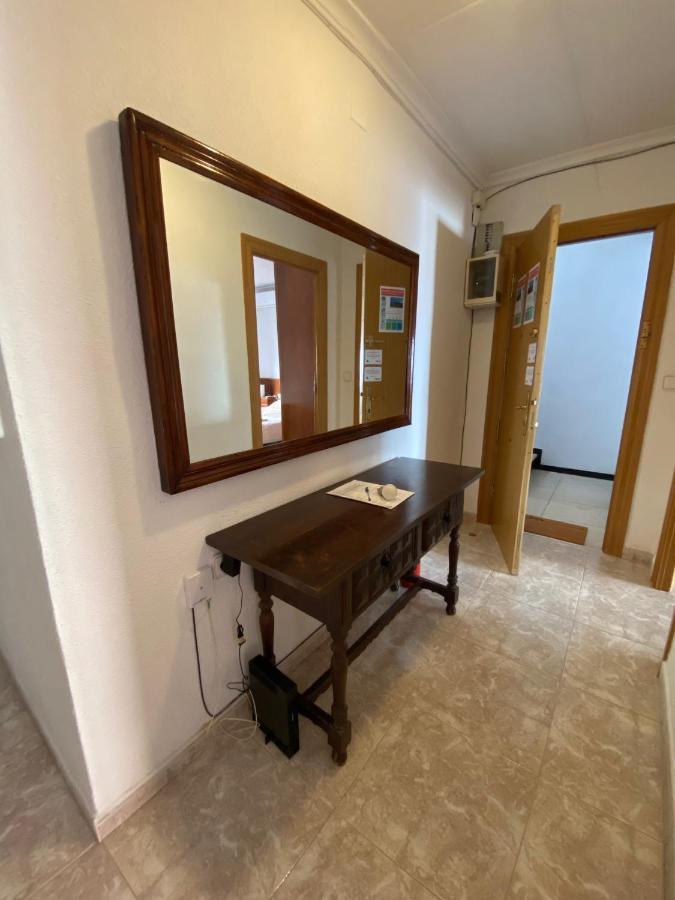 Cozy Apartment In Centre Of Alicante Near Plaza De Toros Eksteriør bilde