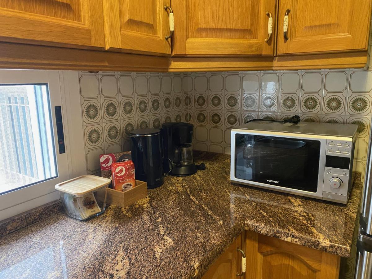 Cozy Apartment In Centre Of Alicante Near Plaza De Toros Eksteriør bilde