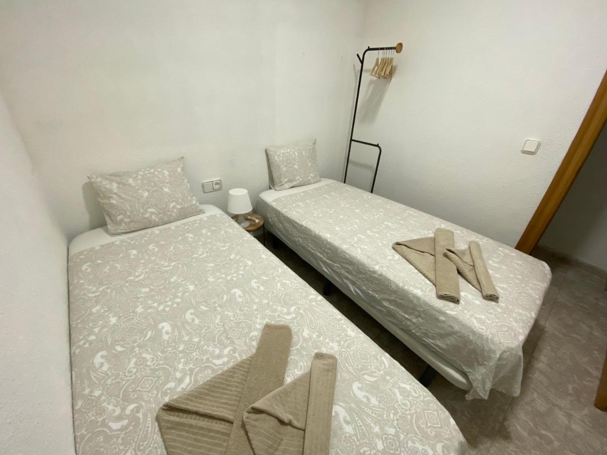 Cozy Apartment In Centre Of Alicante Near Plaza De Toros Eksteriør bilde